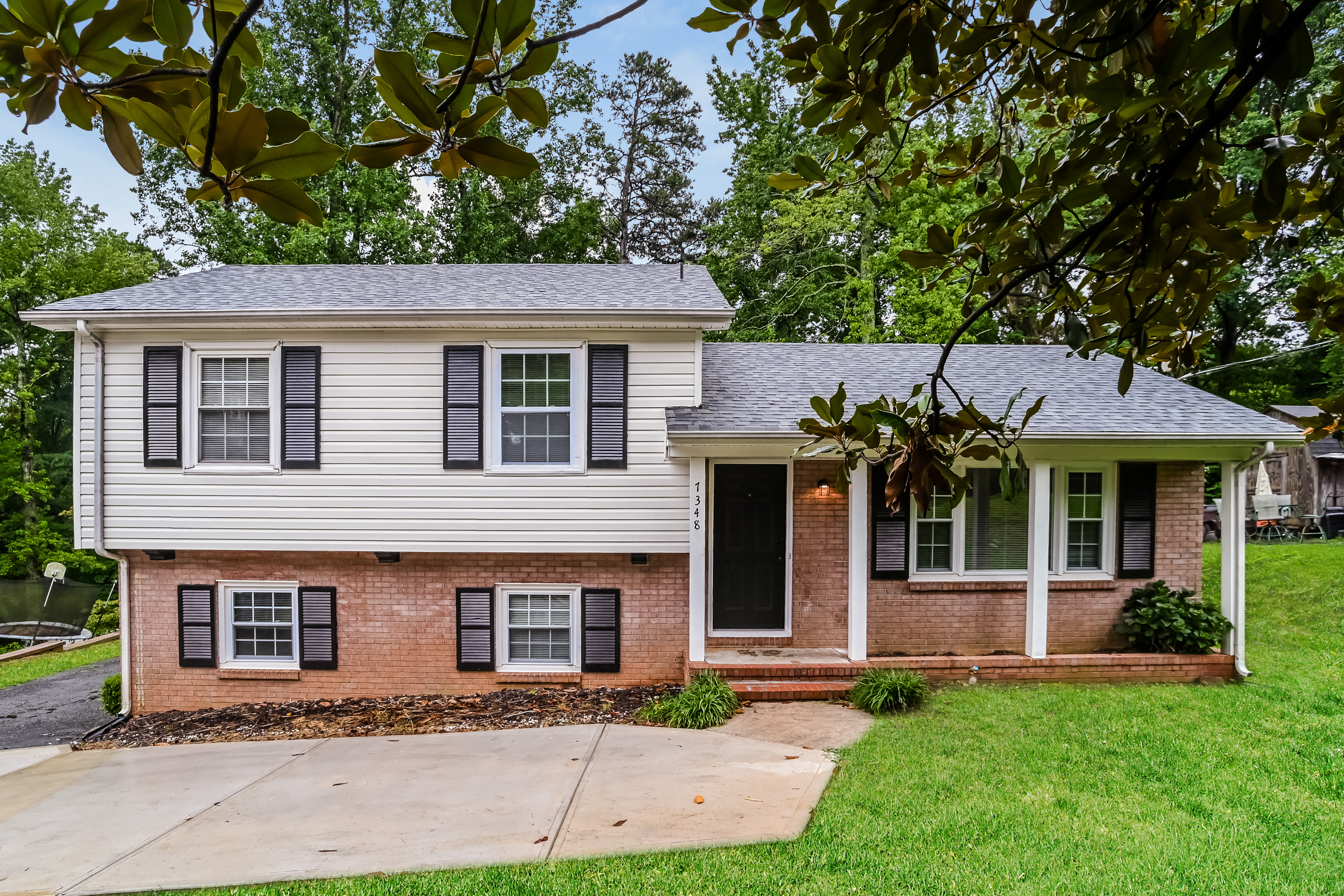 7348 Idlewild Rd Charlotte, NC 28212